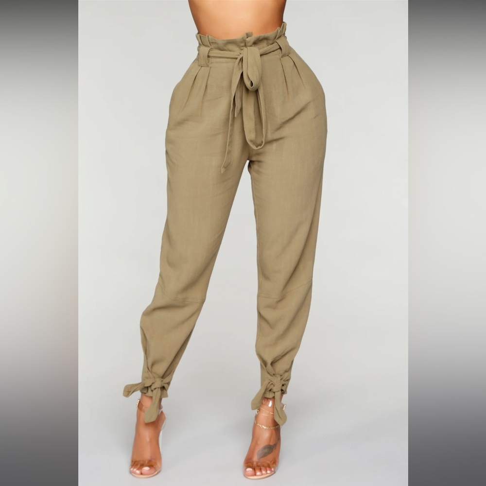 **Price Cut!** BRAND NEW!! FASHIONNOVA- Moving Forward Linen Pants!